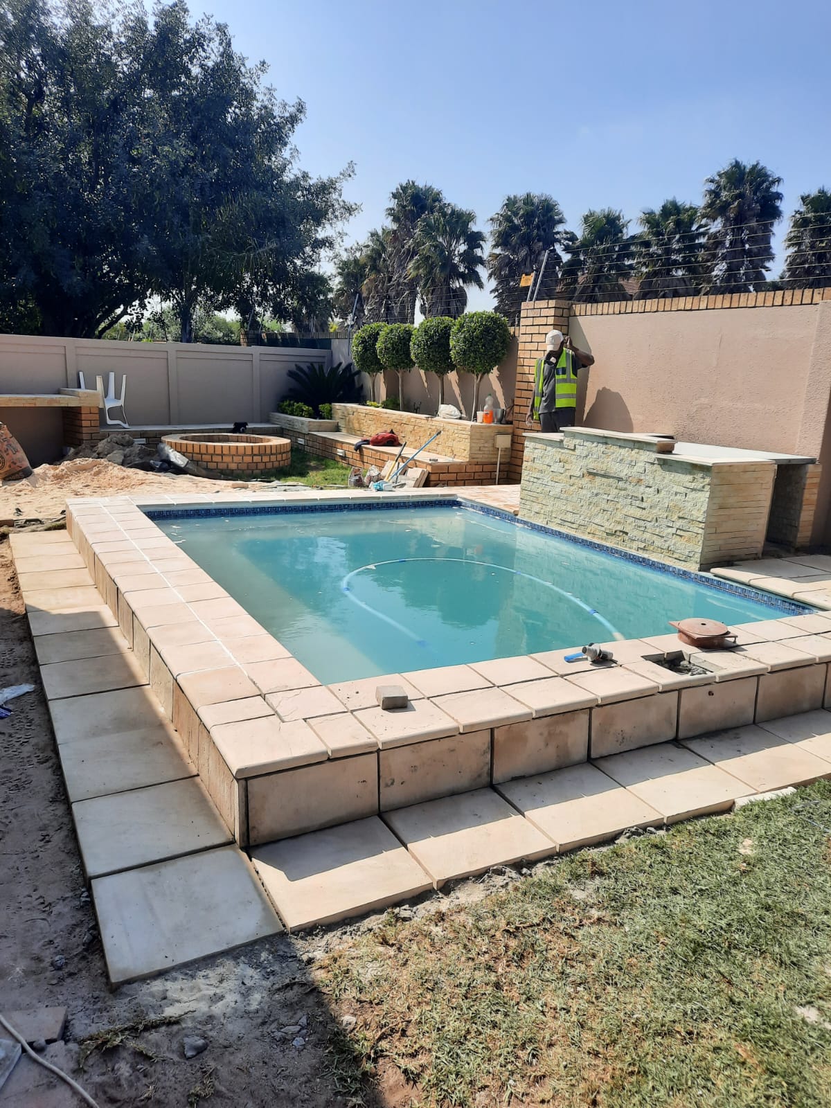 Pool Maintenance - Professional Service Team